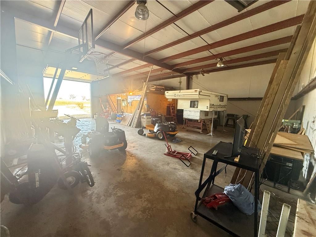 8446 Hh Highway — photo 54