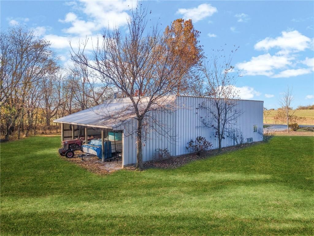 8446 Hh Highway — photo 55