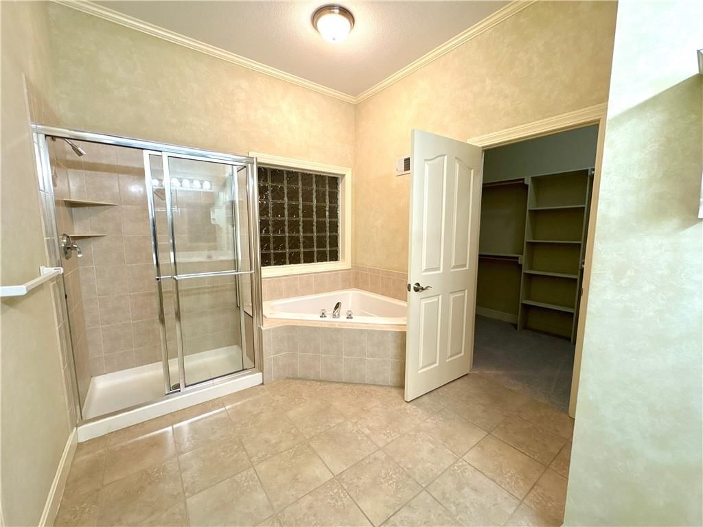 2409 SW Lilly Drive — photo 11
