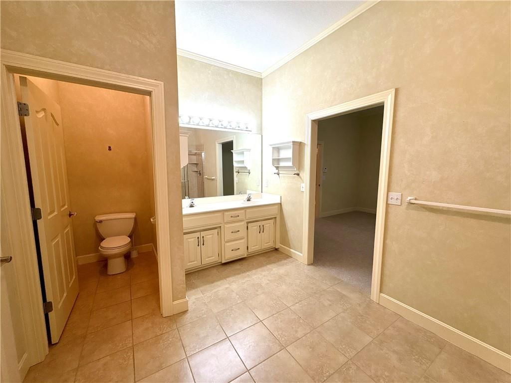 2409 SW Lilly Drive — photo 12