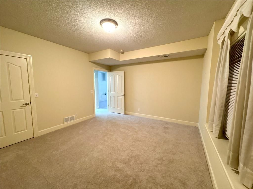 2409 SW Lilly Drive — photo 16