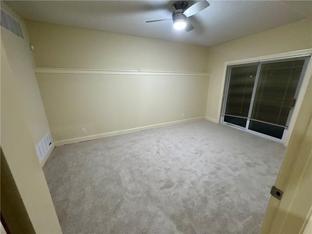 2409 SW Lilly Drive — photo 18