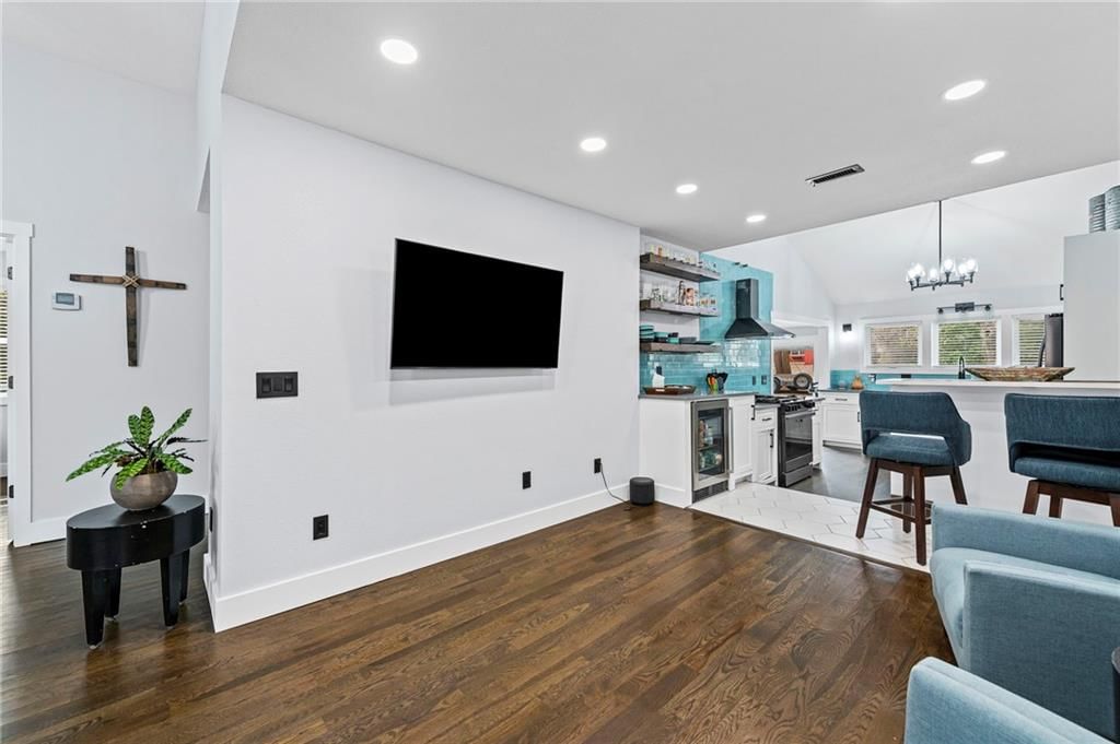401 SW 18th Street — photo 7