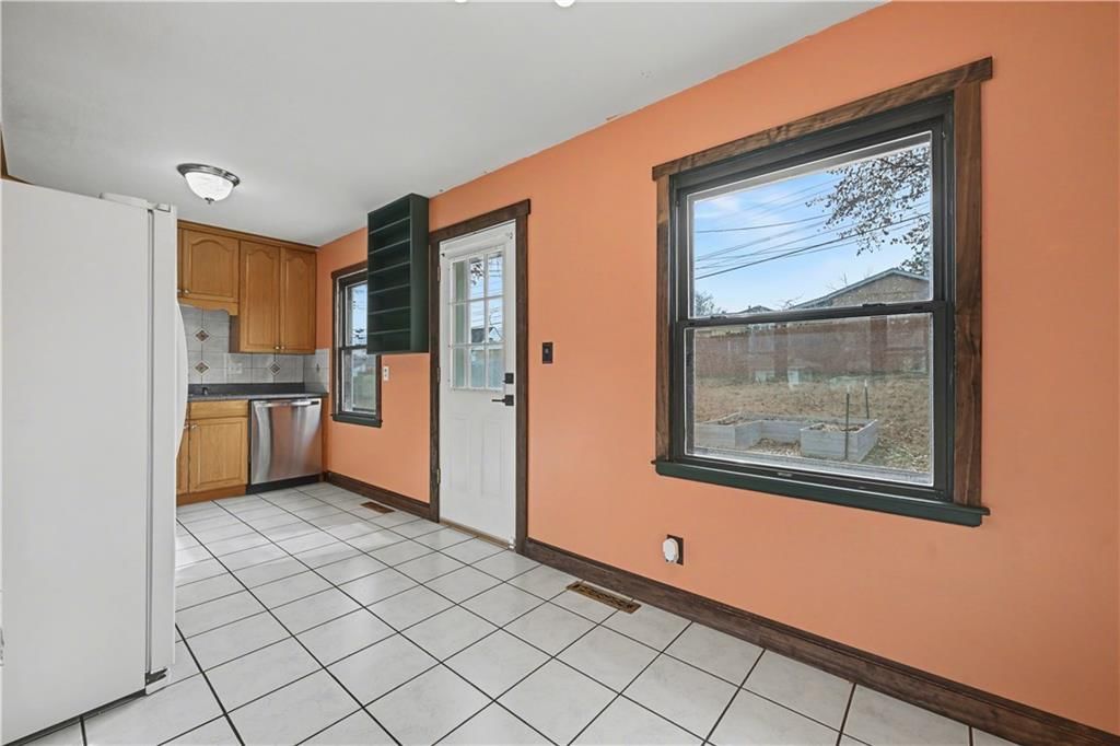 5111 NE 44th Terrace — photo 9