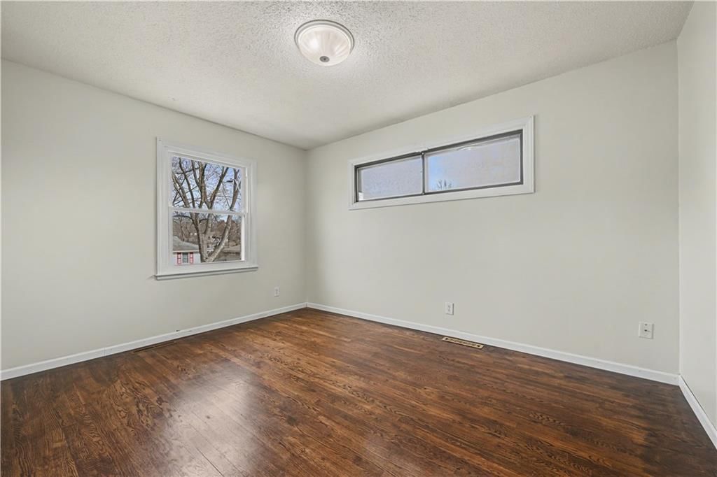 5111 NE 44th Terrace — photo 14