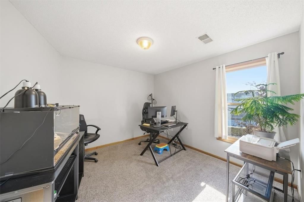 21169 W 126 Street — photo 14
