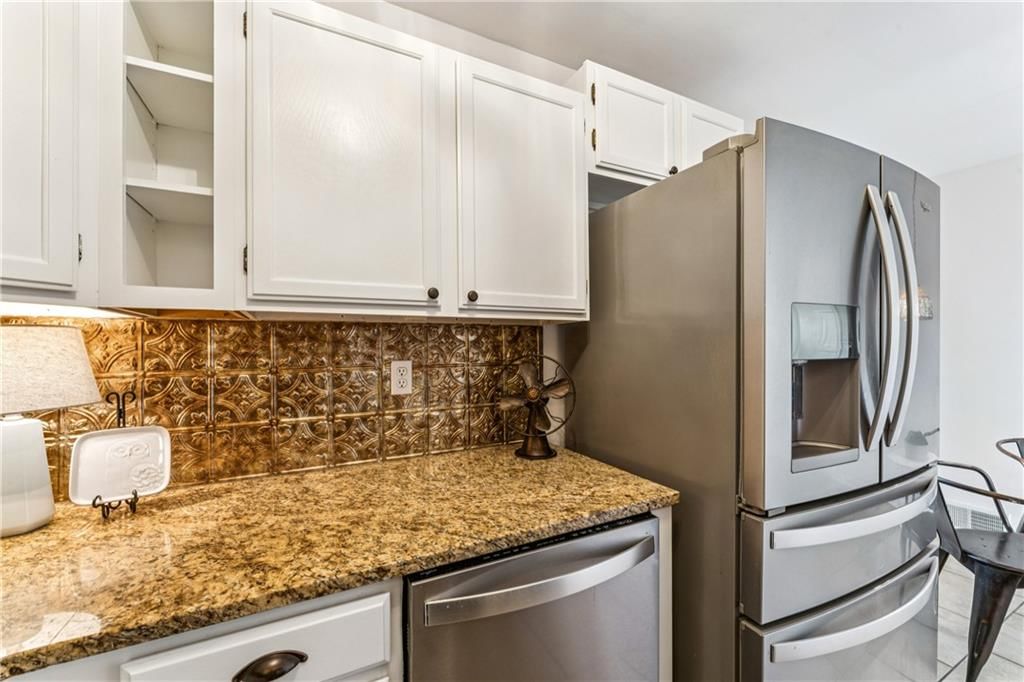 6300 W 81st Street — photo 9
