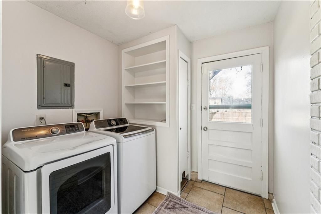 6300 W 81st Street — photo 16