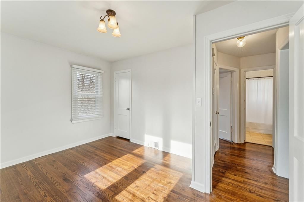 6300 W 81st Street — photo 18