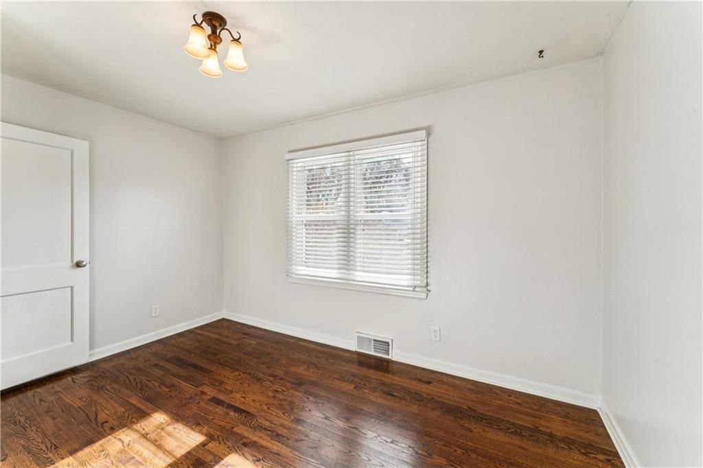 6300 W 81st Street — photo 19