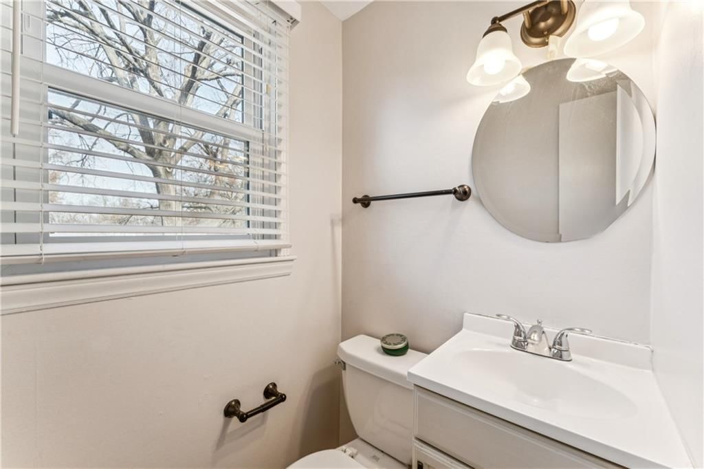 6300 W 81st Street — photo 30