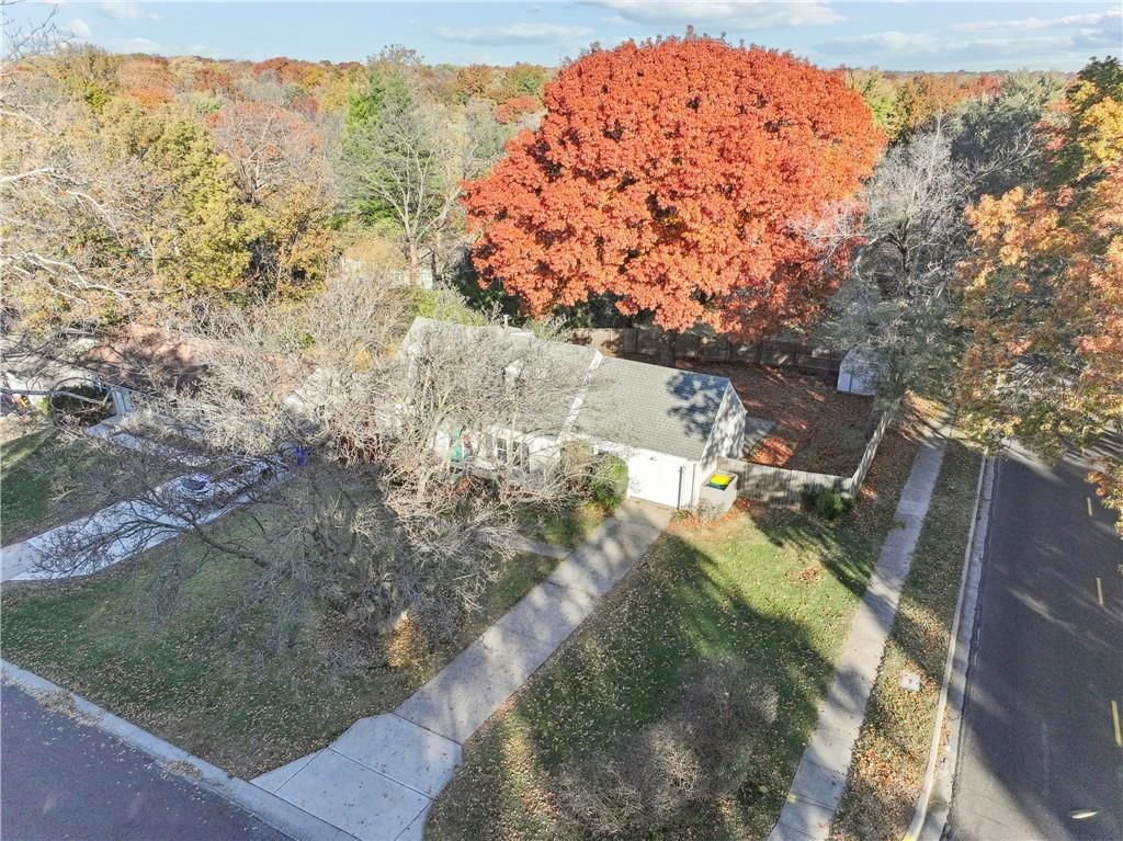 6300 W 81st Street — photo 46