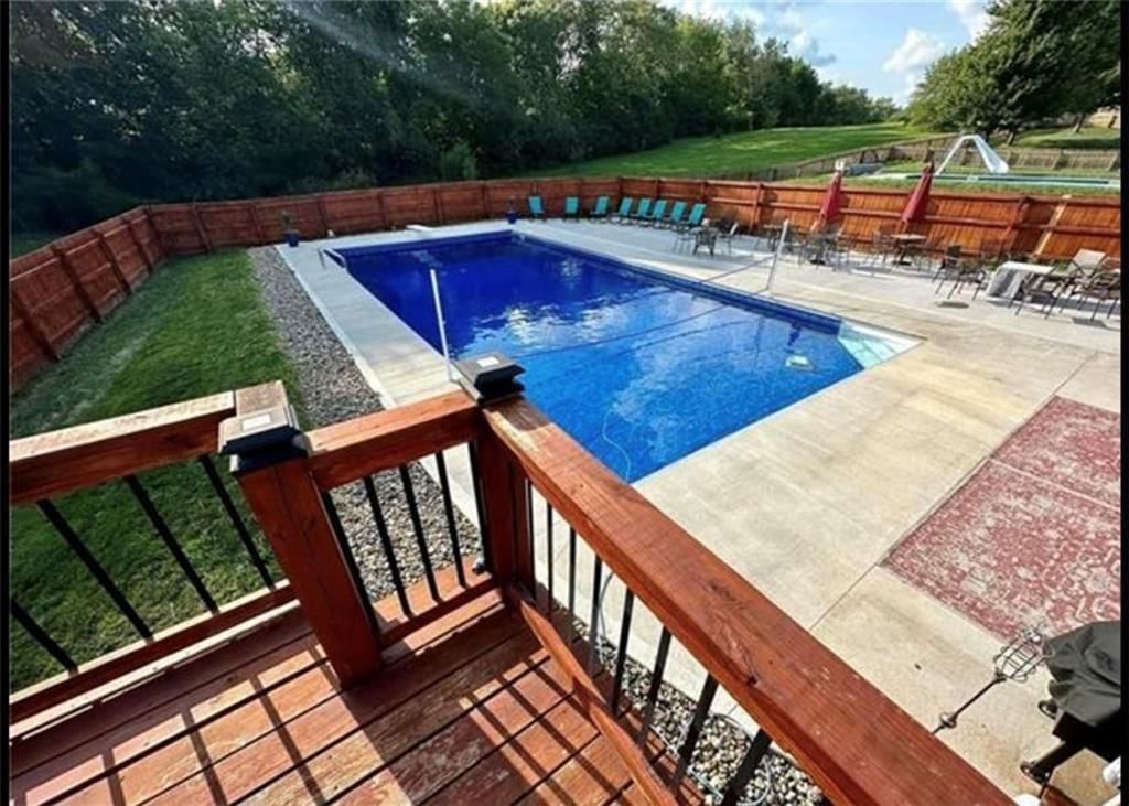 4007 Bennington Drive — photo 3