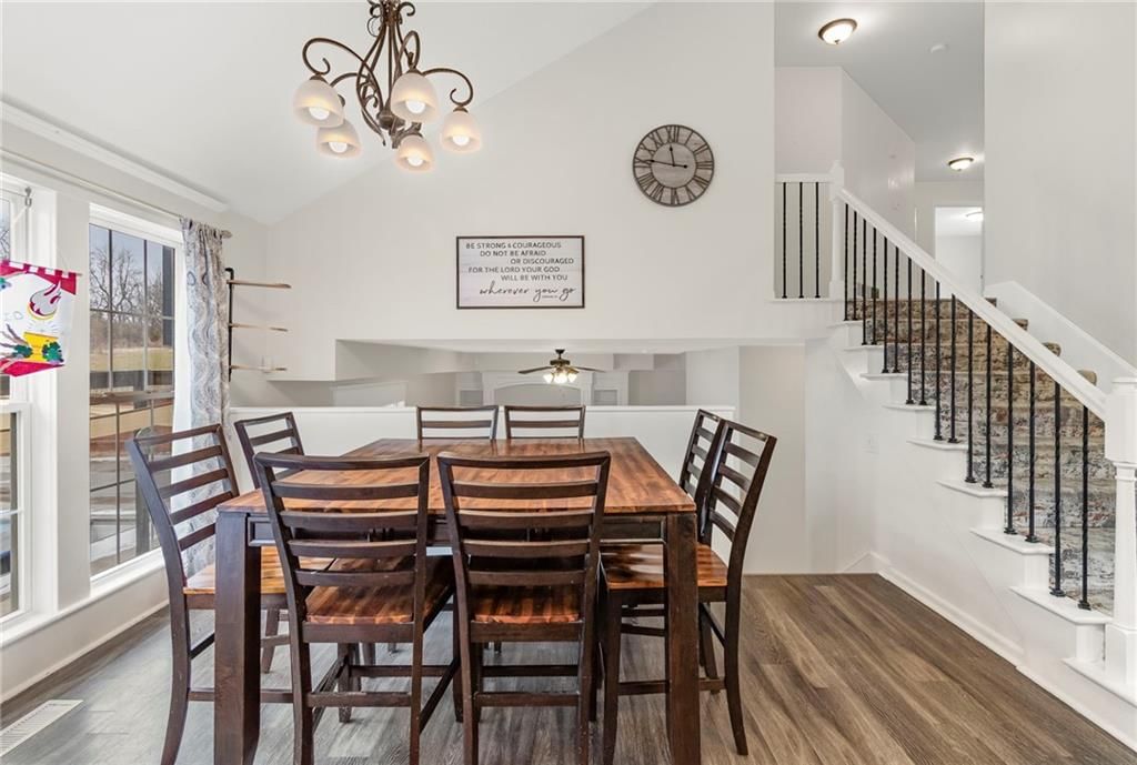 4007 Bennington Drive — photo 8
