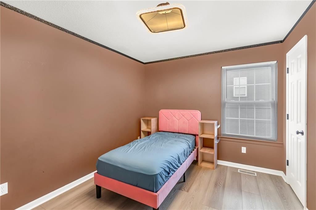 4007 Bennington Drive — photo 20