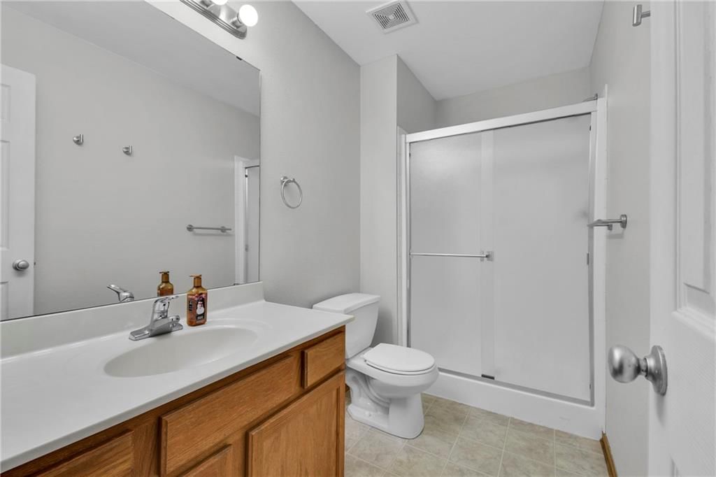 11425 Manning Avenue — photo 24