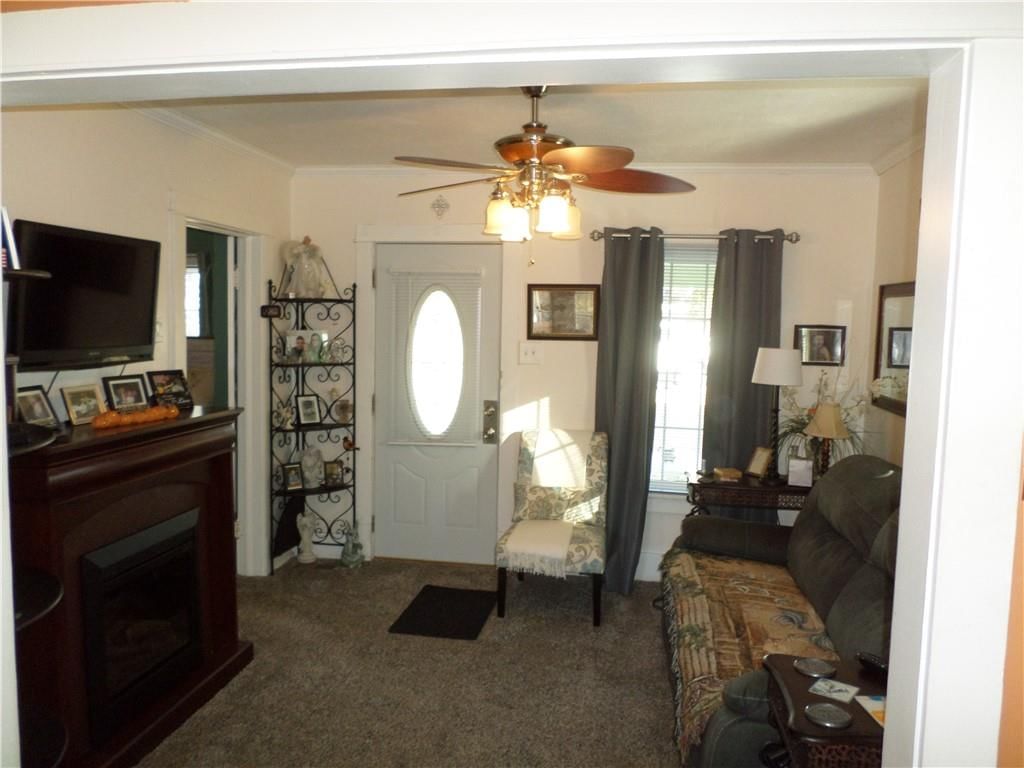 1512 Atchison Street — photo 3