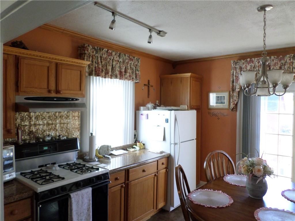 1512 Atchison Street — photo 5