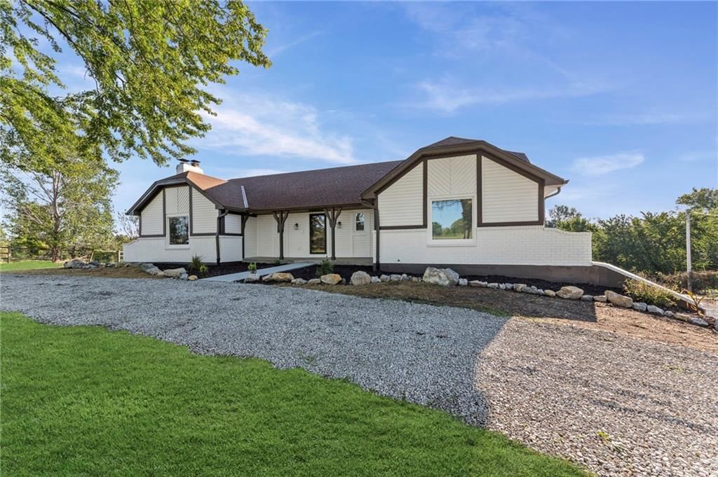 4613 SE Atchison Road — photo 3