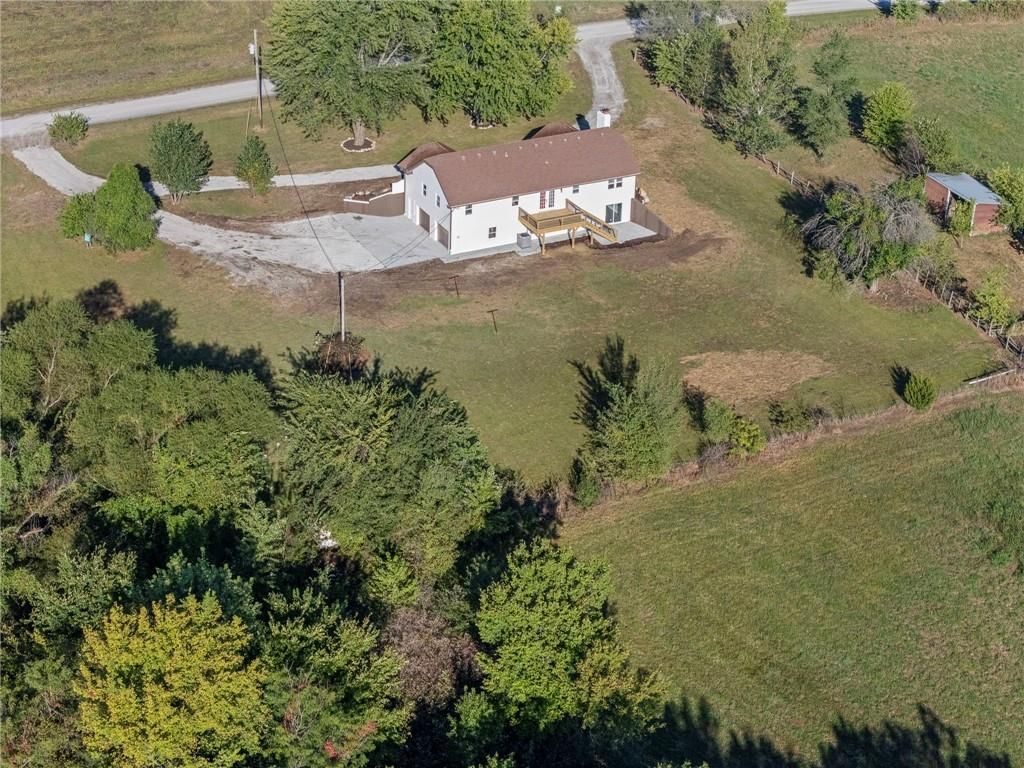 4613 SE Atchison Road — photo 32