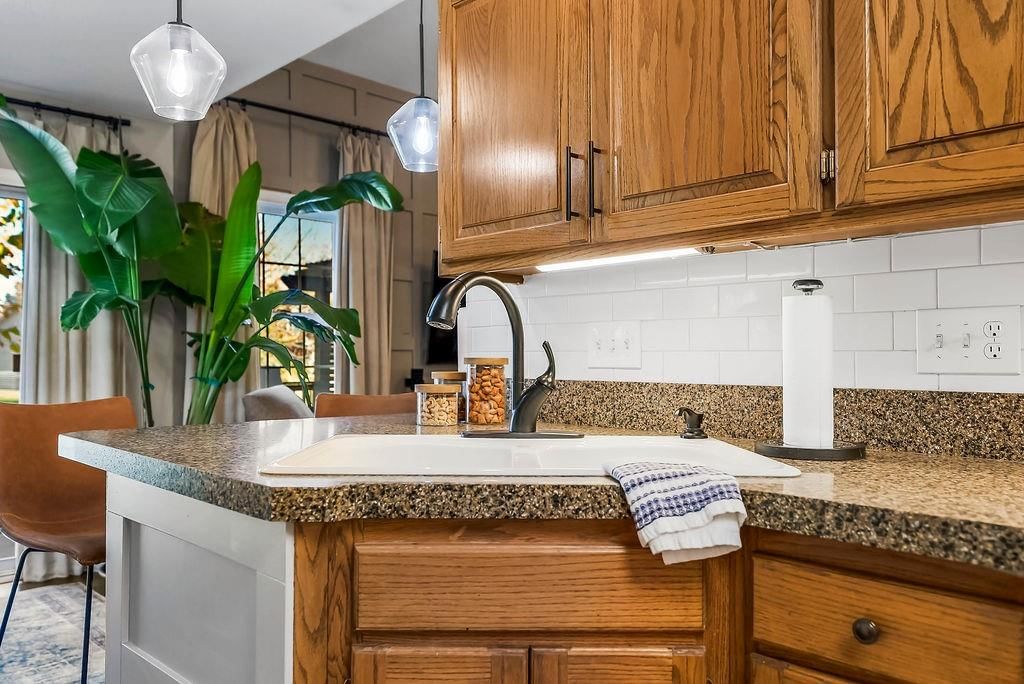 440 Skylark Circle — photo 7