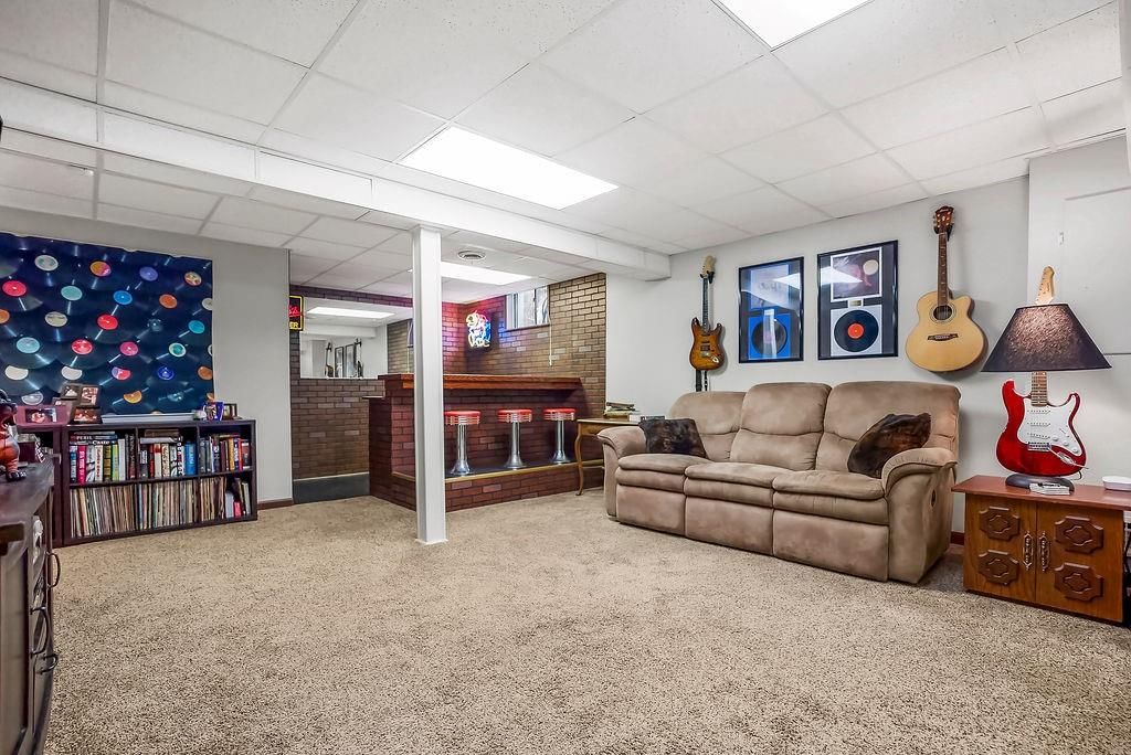 440 Skylark Circle — photo 24