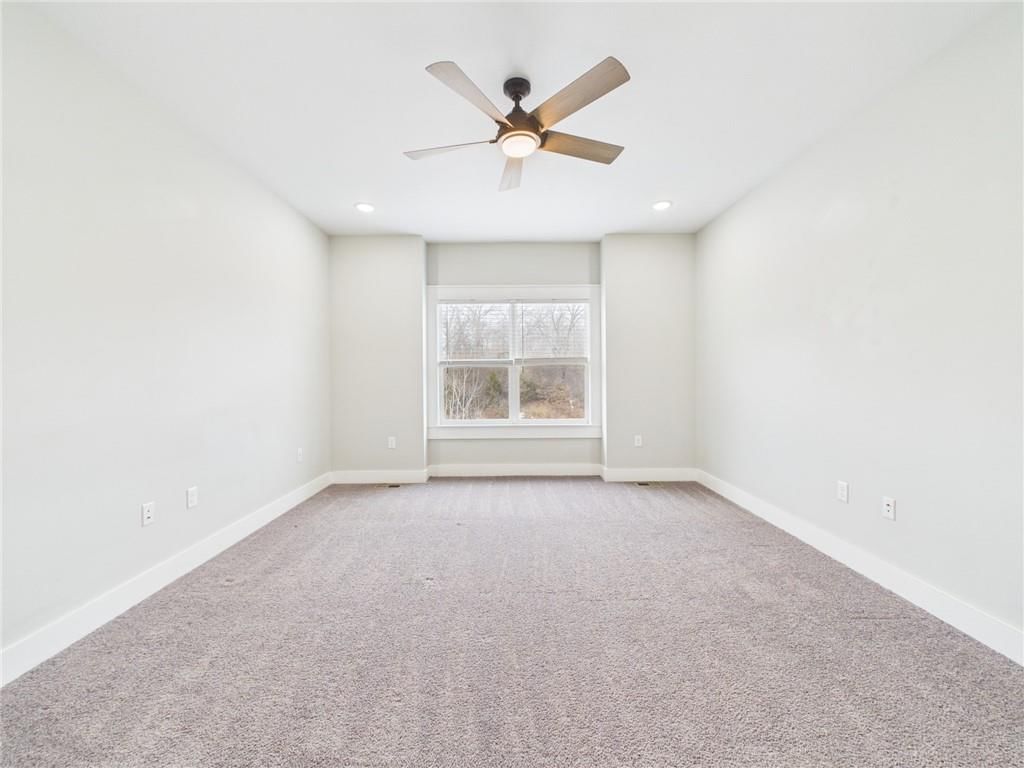 110 Newberry Court — photo 9