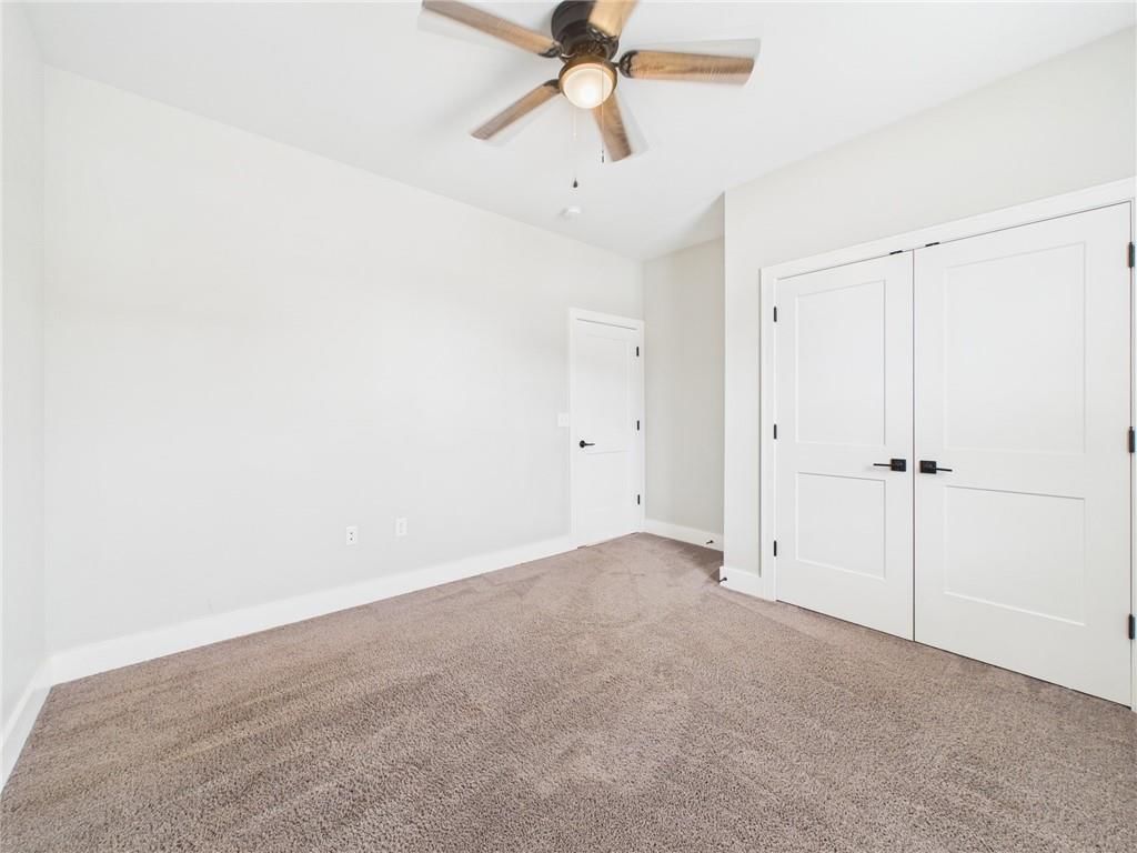 110 Newberry Court — photo 16