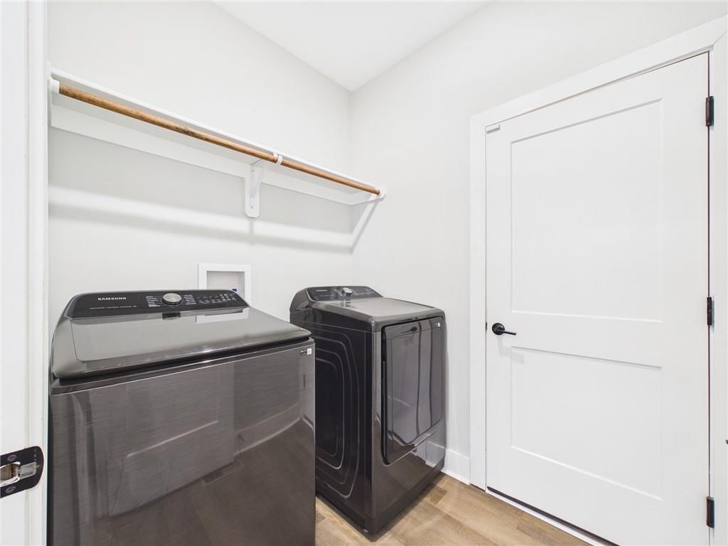 110 Newberry Court — photo 17