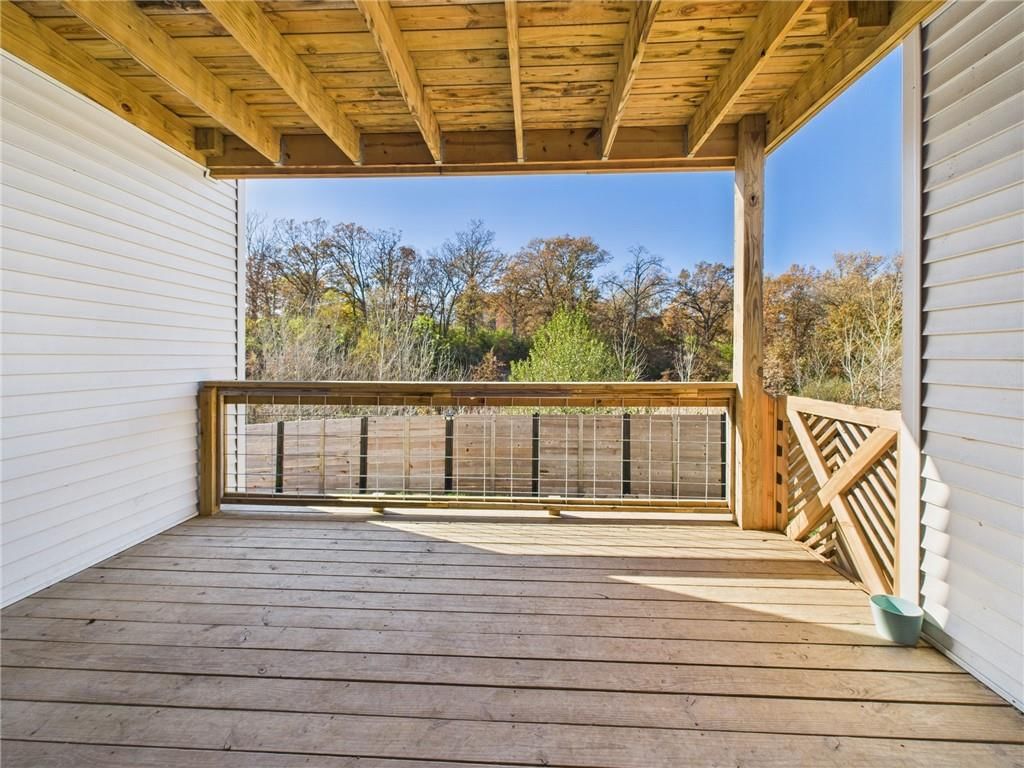 110 Newberry Court — photo 28
