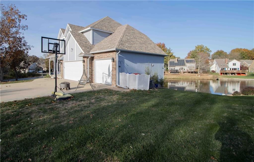 1219 Pembrooke Drive — photo 4