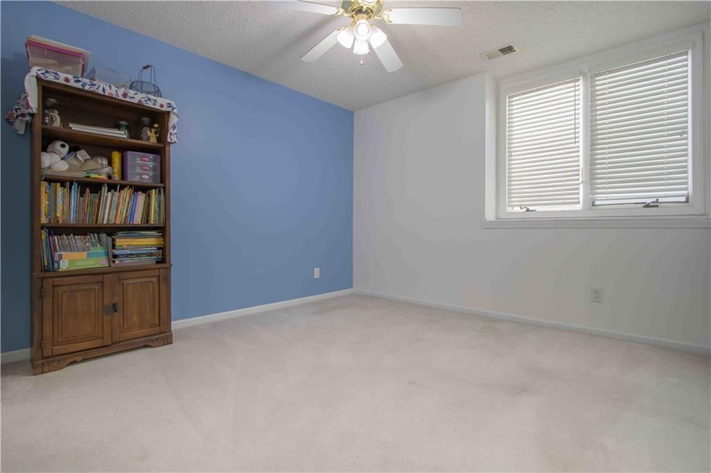 1219 Pembrooke Drive — photo 24