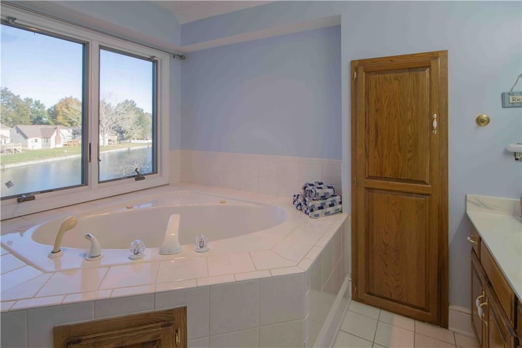 1219 Pembrooke Drive — photo 29
