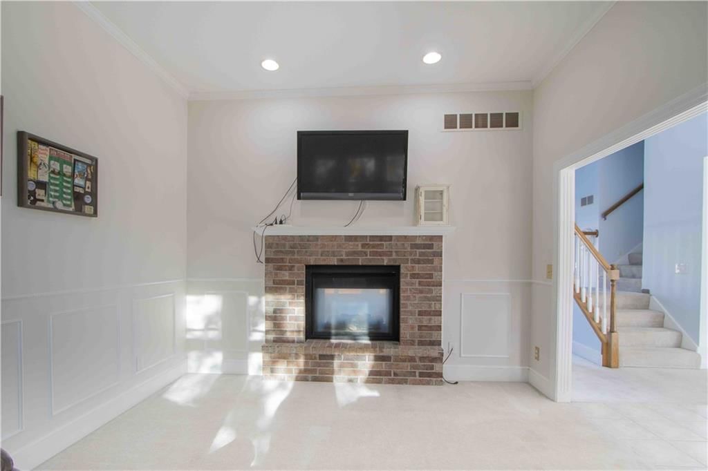 1219 Pembrooke Drive — photo 35