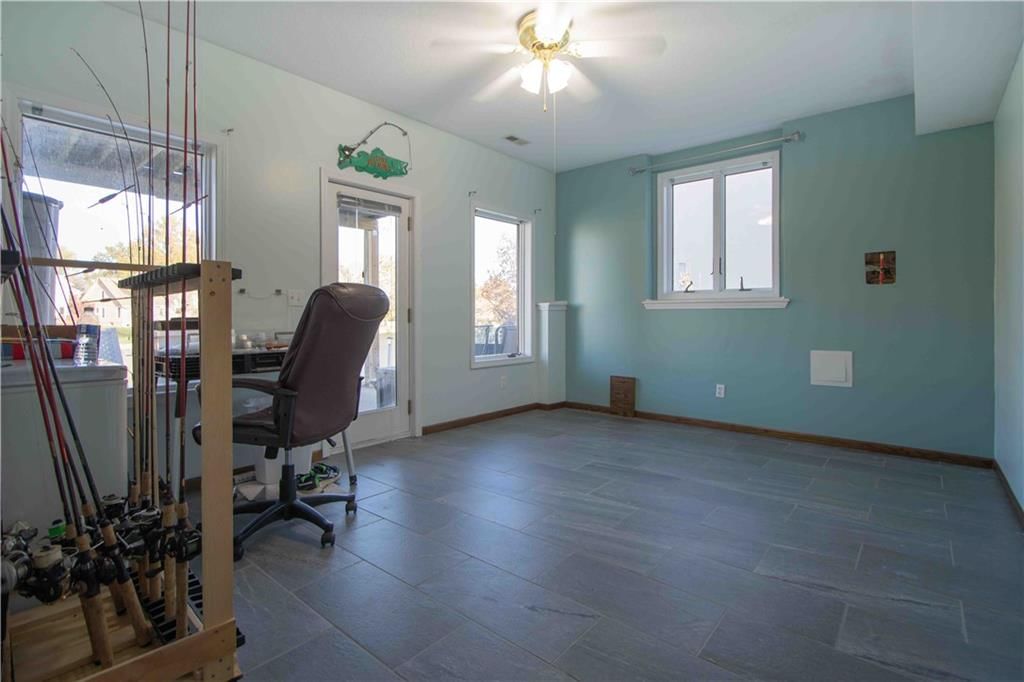1219 Pembrooke Drive — photo 36