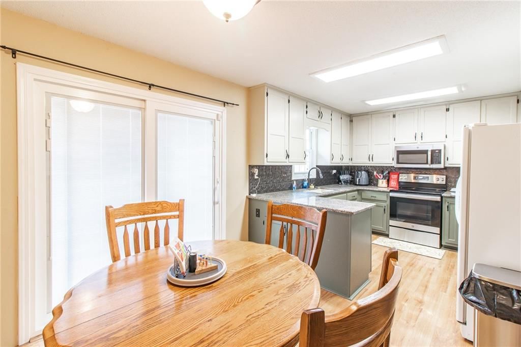 206 S Ridgeview Drive — photo 6