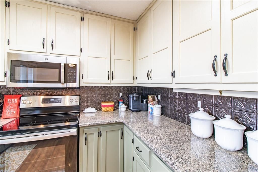 206 S Ridgeview Drive — photo 11