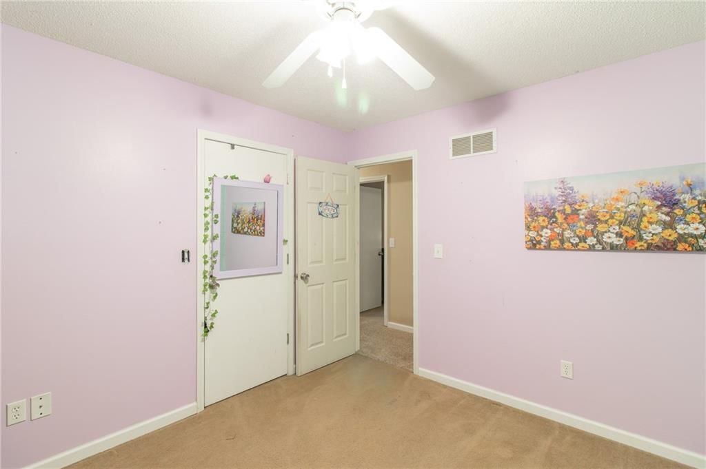 206 S Ridgeview Drive — photo 17