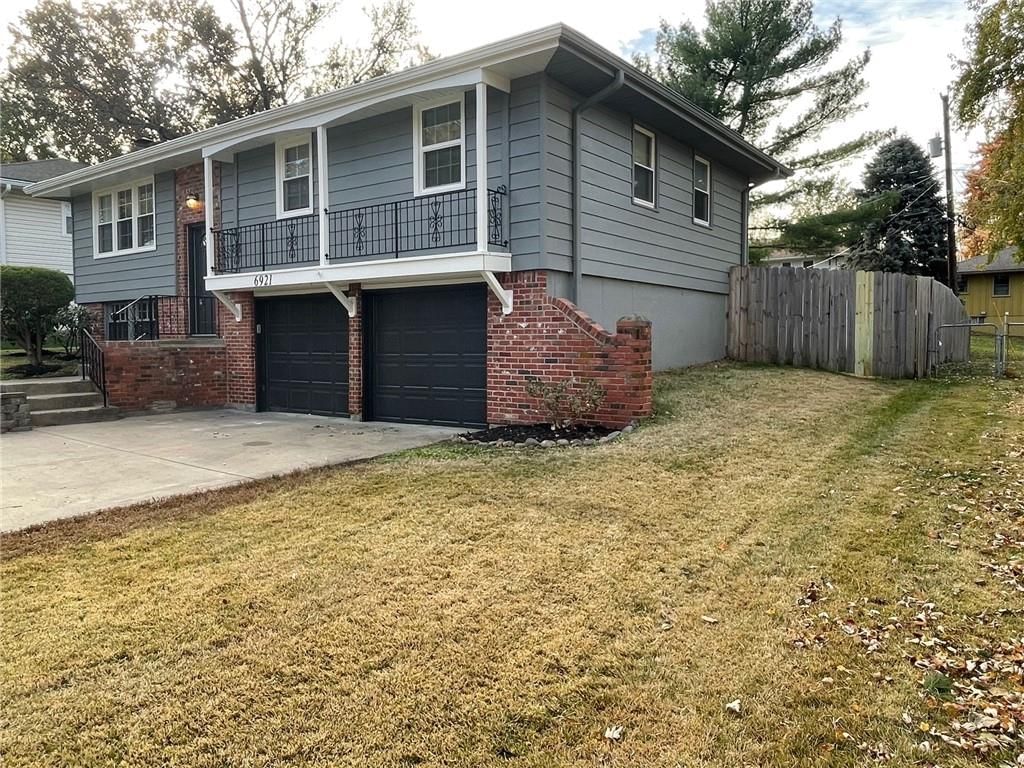 6921 NW 79TH Street — photo 2