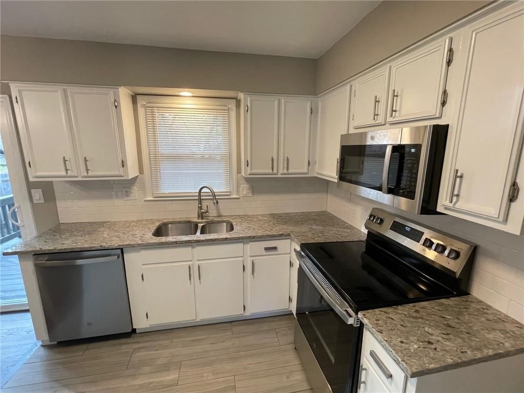 6921 NW 79TH Street — photo 12
