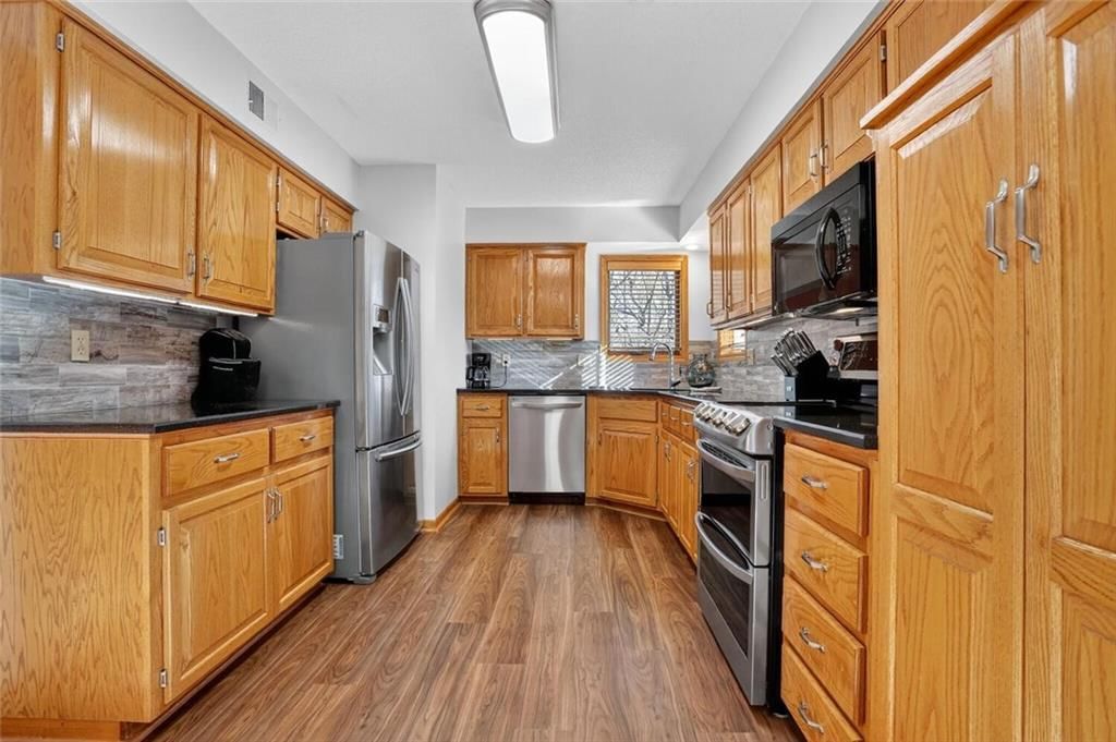 3725 W 179th Terrace — photo 11