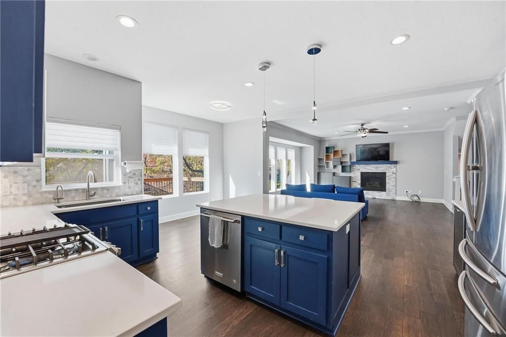 4928 Fontana Street — photo 13