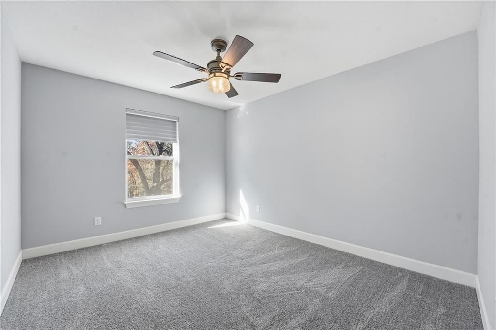 4928 Fontana Street — photo 17