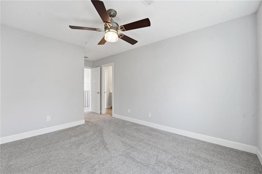 4928 Fontana Street — photo 18