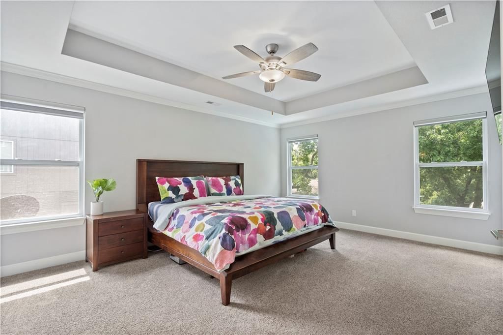 4928 Fontana Street — photo 20