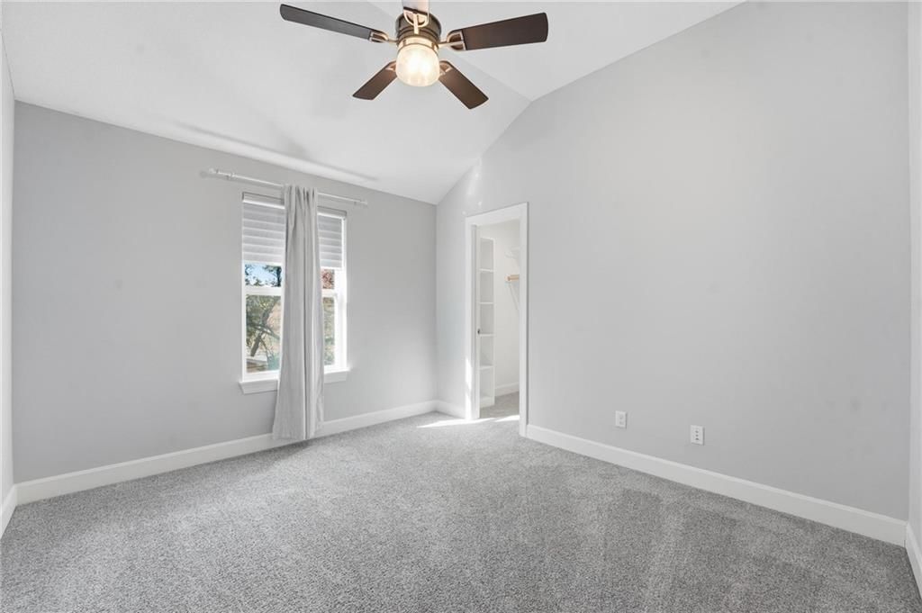 4928 Fontana Street — photo 26