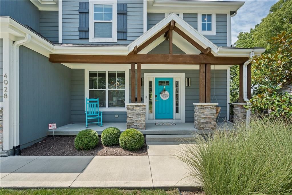 4928 Fontana Street — photo 39