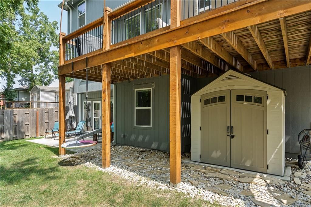 4928 Fontana Street — photo 43