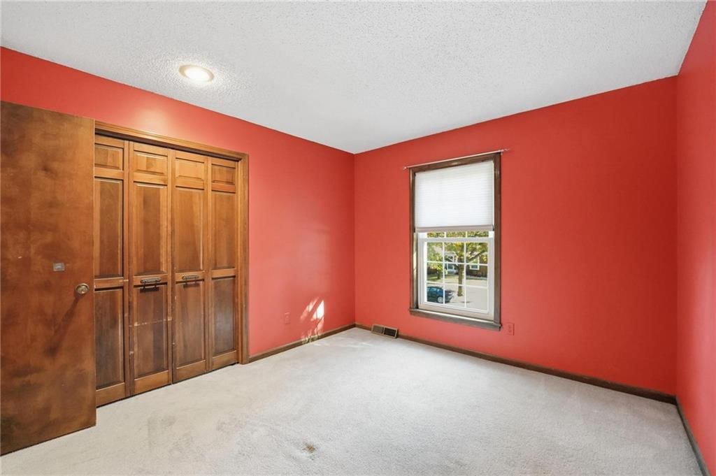 6240 Marion Avenue — photo 19