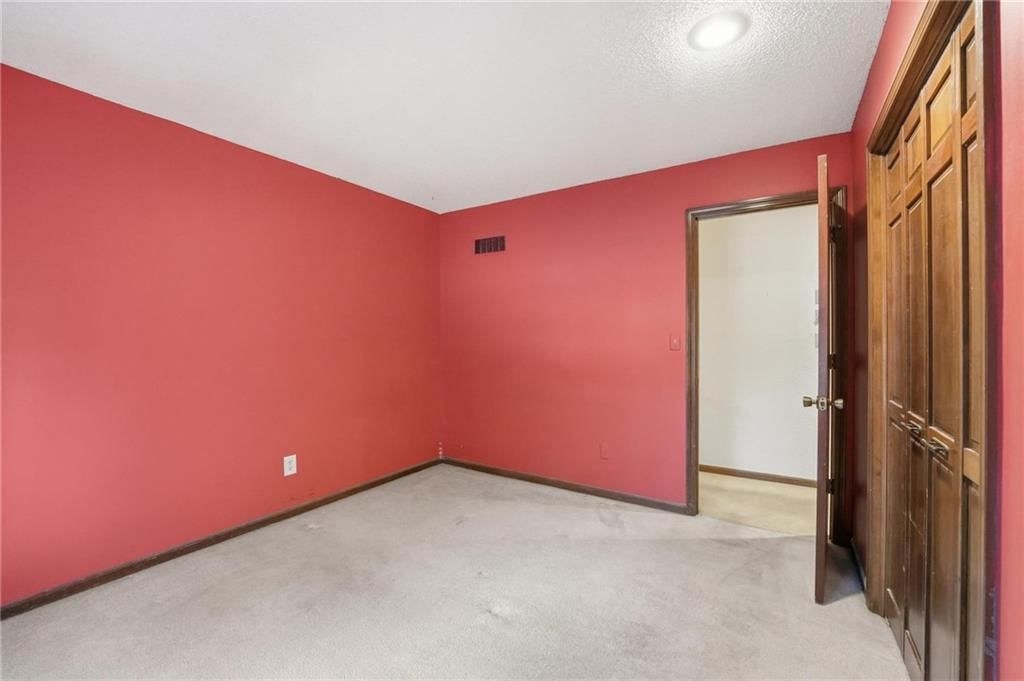 6240 Marion Avenue — photo 20